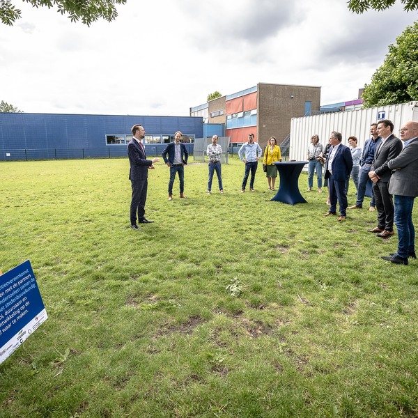  : Partijen werken samen aan ontwikkeling Meeuwensingel