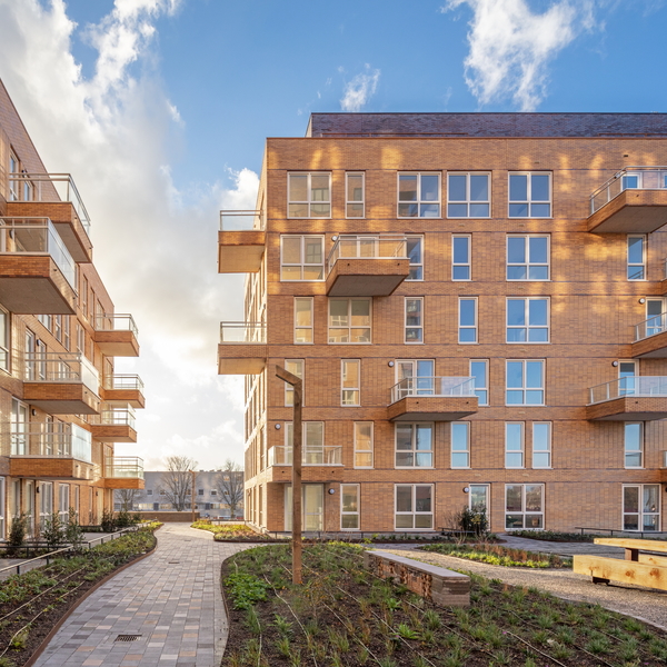 Zaandam 144 woningen rijker : Zaandam 144 woningen rijker