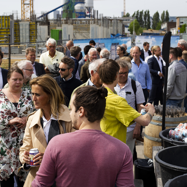 Feestelijke start bouw Frank is een Binck in Den Haag  : Feestelijke start bouw Frank is een Binck in Den Haag 