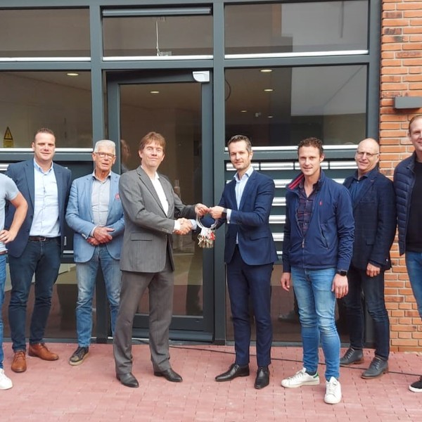 35 woningen in Oud-Beijerland opgeleverd : 35 woningen in Oud-Beijerland opgeleverd